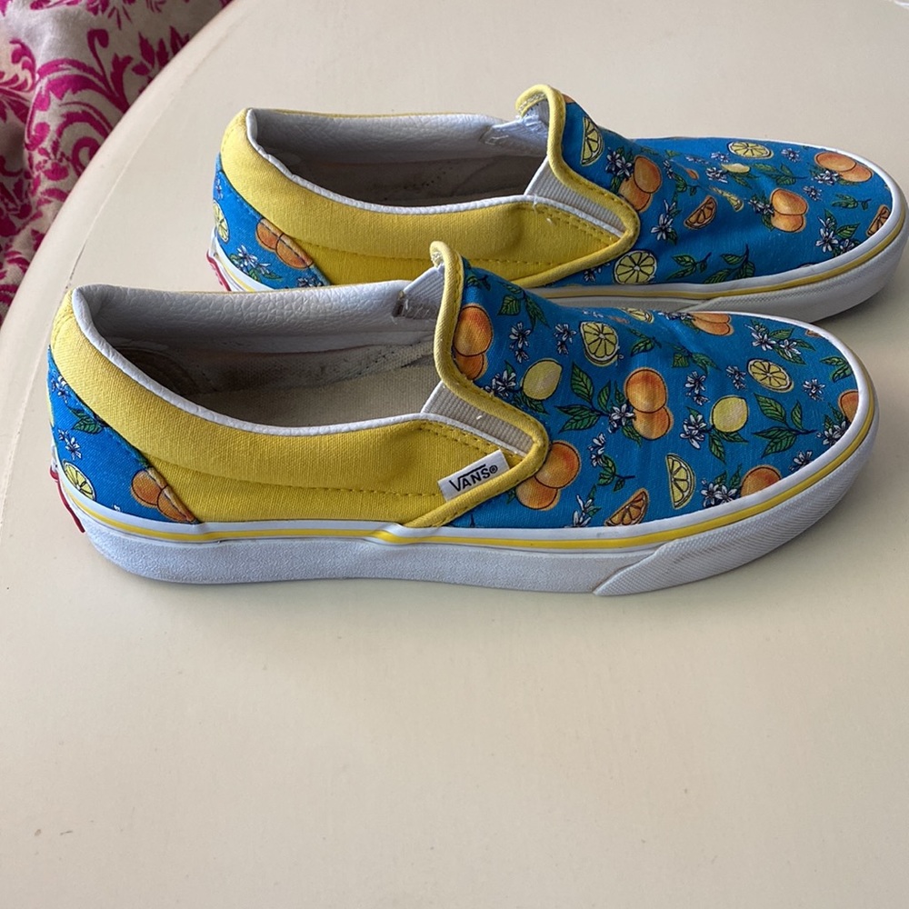 VANS - Picture 4 of 10